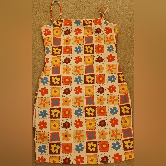 Multi-Color Boho Style Dress - Picture 4 of 6